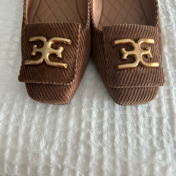 Sam Edelman Brown Corduroy Flats with Gold Emblem Size 10 - Picture 7 of 11